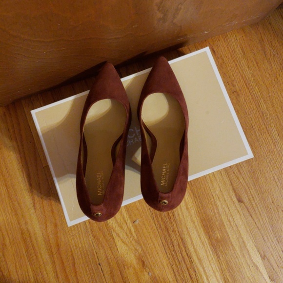 MICHAEL MICHAEL KORS MK-FLEX High Pump Suede Heels - Picture 4 of 4